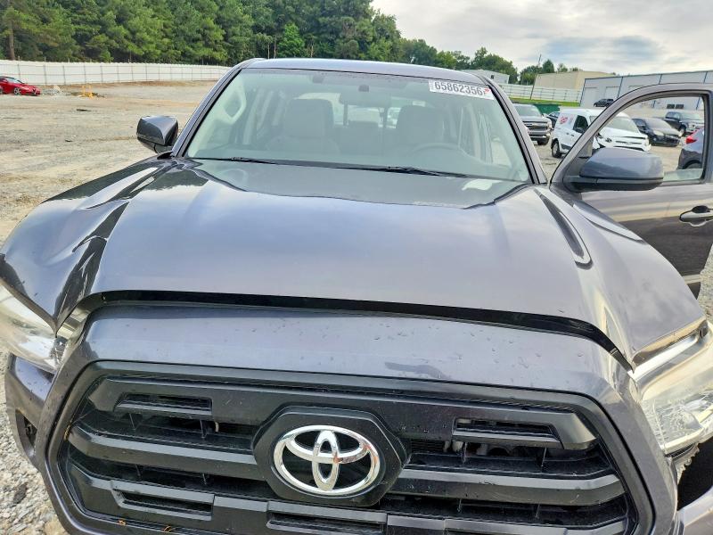 65862356 :رقم المزاد ، 5TFAX5GN0HX084922 vin ، 2017 Toyota Tacoma مزاد بيع