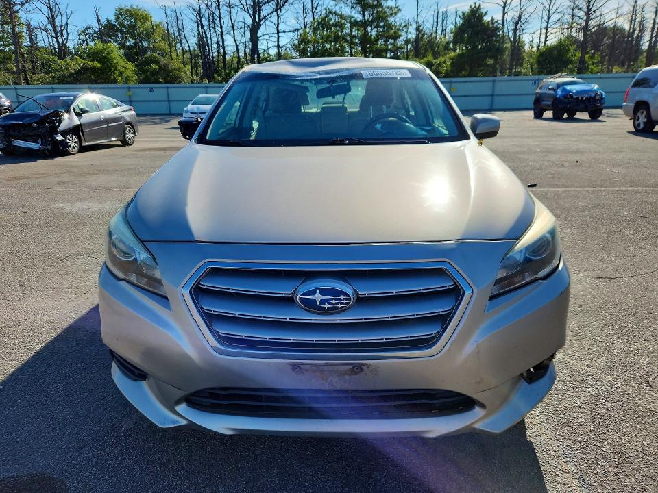 2015 Subaru Legacy მანქანა იყიდება აუქციონზე, vin: 4S3BNAC63F3011727, აუქციონის ნომერი: 66655786