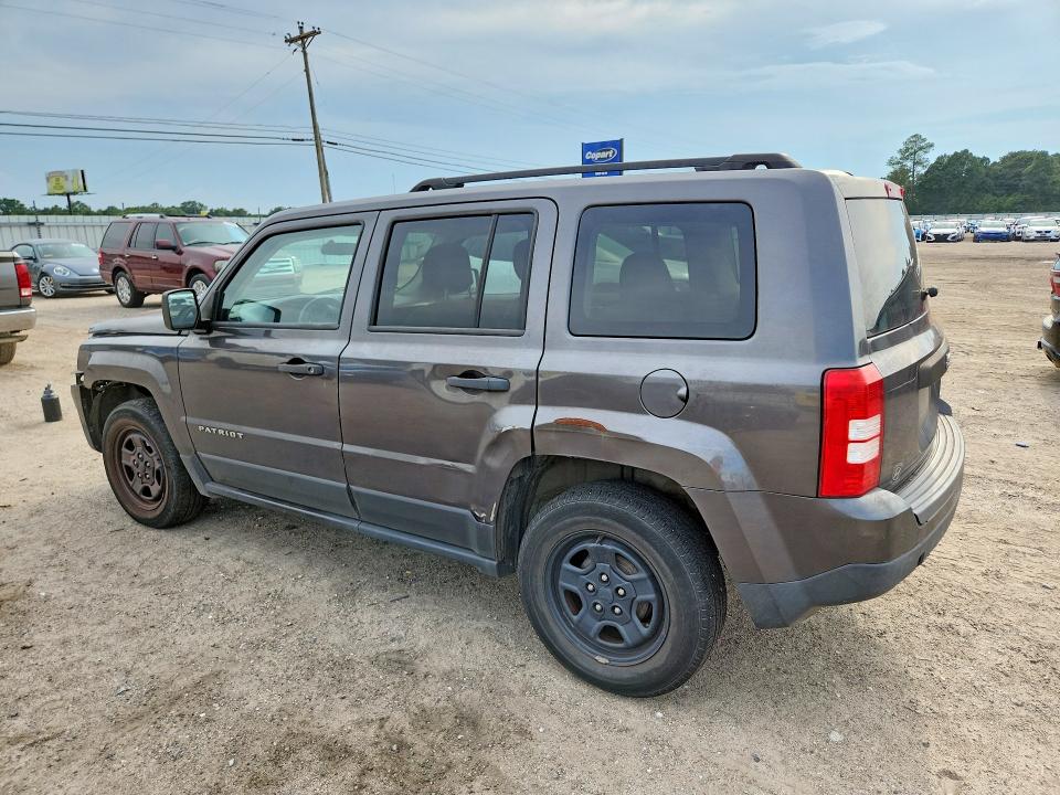 66537576 :رقم المزاد ، 1C4NJPBB5FD313816 vin ، 2015 Jeep Patriot مزاد بيع