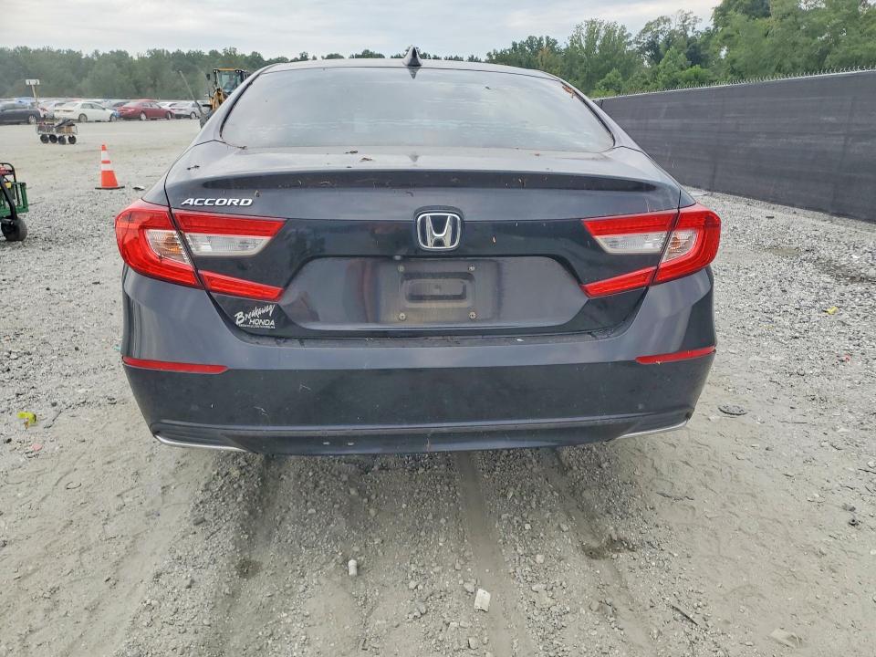 65898746 :رقم المزاد ، 1HGCV1F41JA194470 vin ، 2018 Honda Accord مزاد بيع