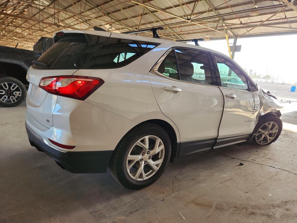 Продажа на аукционе авто 2018 Chevrolet Equinox, vin: 2GNAXKEX7J6232354, номер лота: 66083796