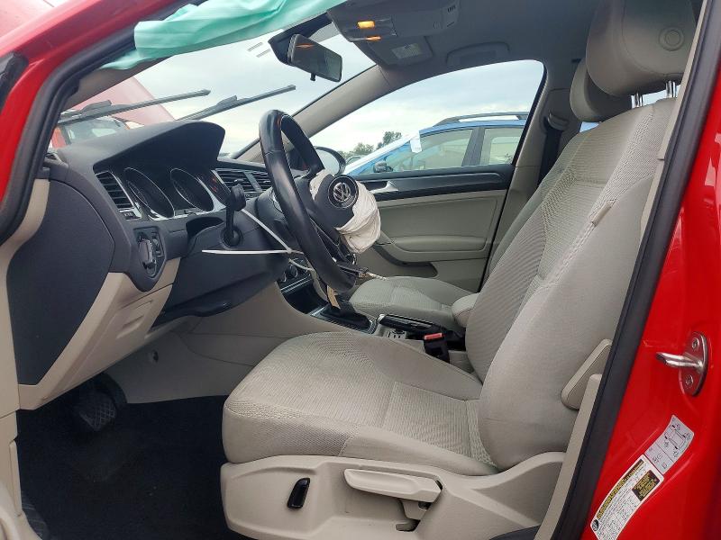 67240816 :رقم المزاد ، 3VWG17AU3JM255307 vin ، 2018 Volkswagen Golf مزاد بيع