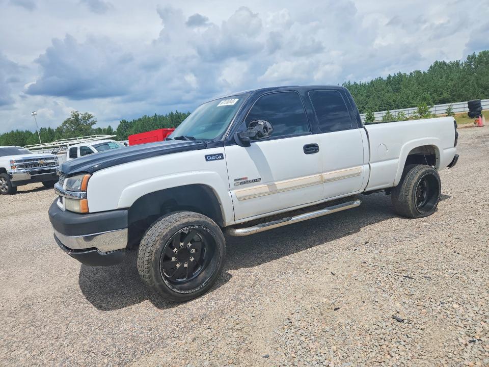Продаж на аукціоні авто 2005 Chevrolet Silverado, vin: 1GCHK29275E343718, номер лоту: 63139046