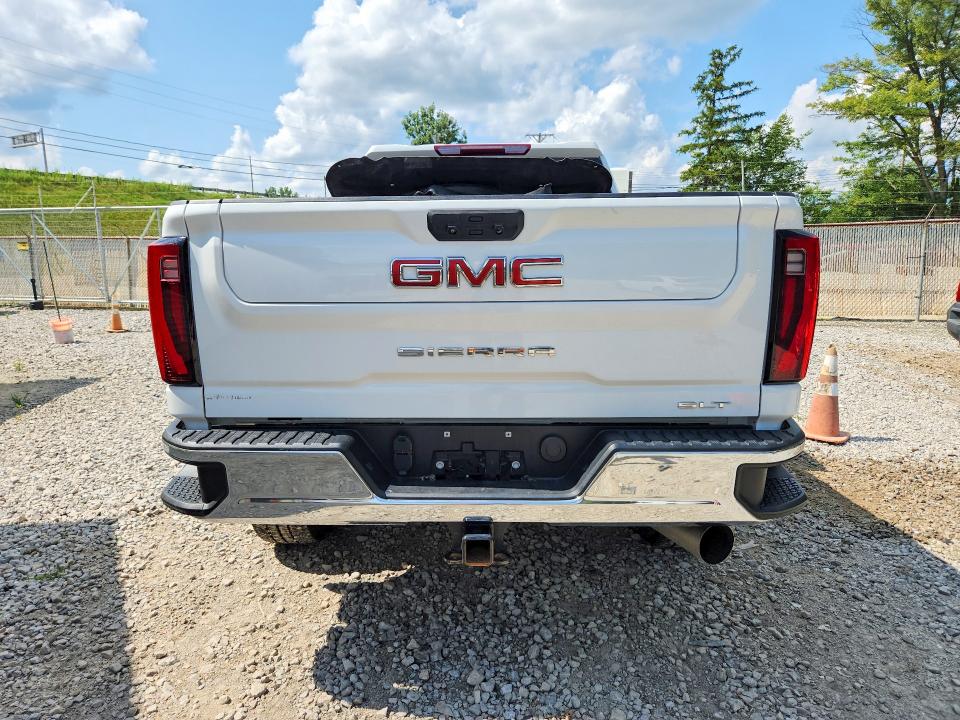 63744496 :رقم المزاد ، 1GT19NEY8RF270951 vin ، 2024 Gmc Sierra مزاد بيع
