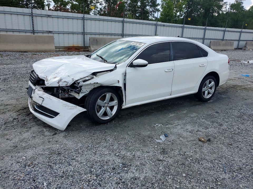 63732766 :رقم المزاد ، 1VWBH7A32CC060672 vin ، 2012 Volkswagen Passat مزاد بيع