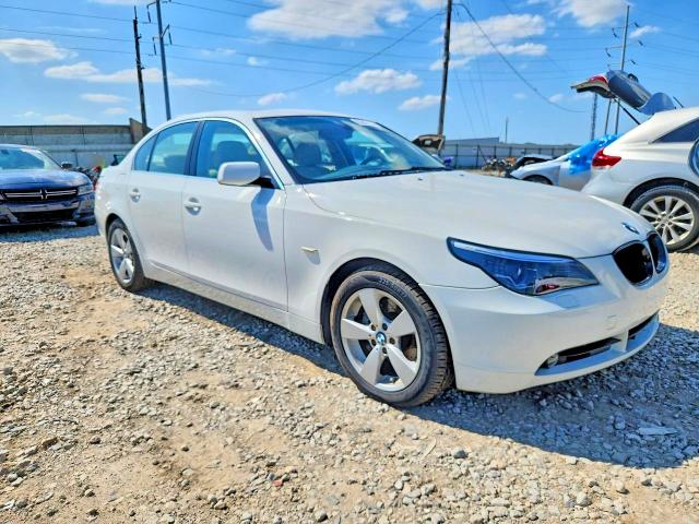 Продажа на аукционе авто 2007 Bmw 525, vin: WBANF335X7CS41454, номер лота: 63265126