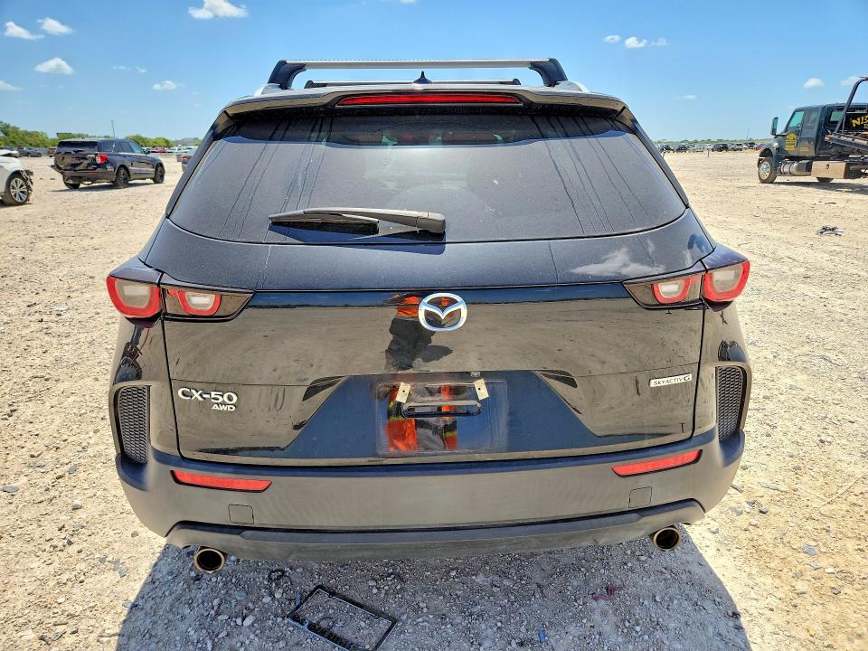 64959656 :رقم المزاد ، 7MMVABEM1PN126570 vin ، 2023 Mazda Cx-50 مزاد بيع