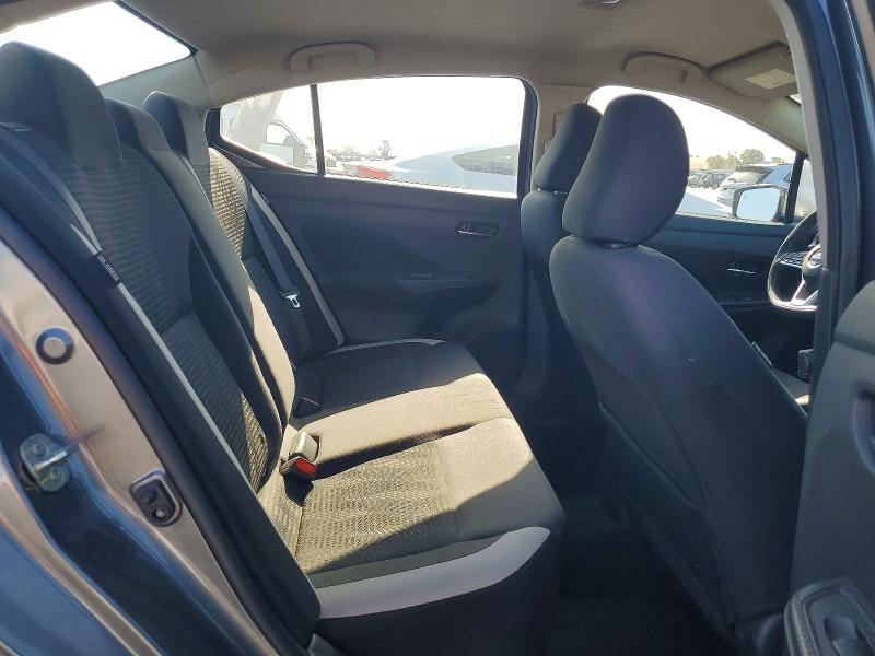 64587386 :رقم المزاد ، 3N1CN8EV7ML868610 vin ، 2021 Nissan Versa مزاد بيع
