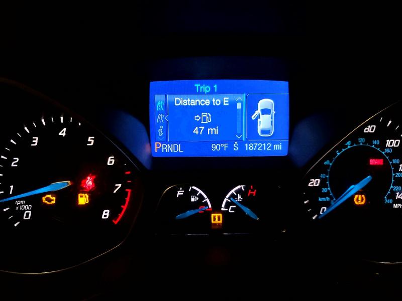 64247426 :رقم المزاد ، 1FADP3F24DL296173 vin ، 2013 Ford Focus مزاد بيع