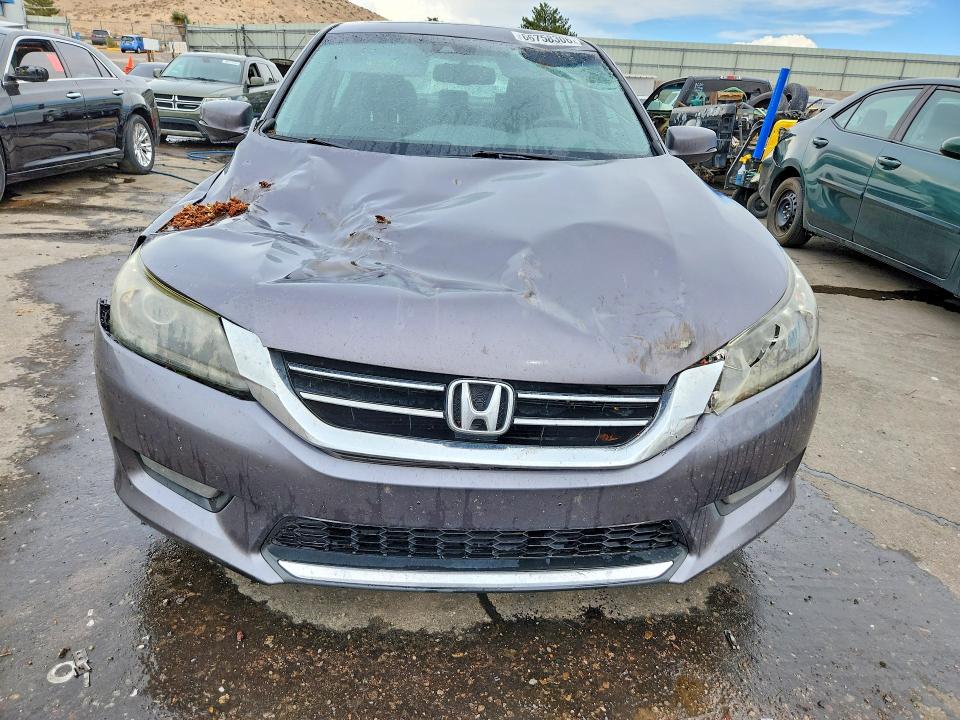 Auction sale of the 2014 Honda Accord, vin: 1HGCR3F85EA022788, lot number: 66758306
