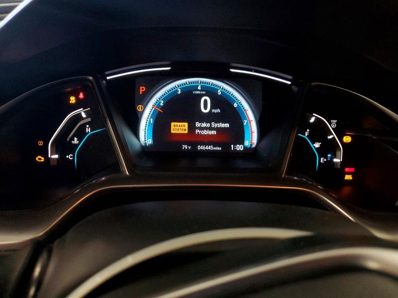 63525826 :رقم المزاد ، JHMFC1F75JX026449 vin ، 2018 Honda Civic مزاد بيع