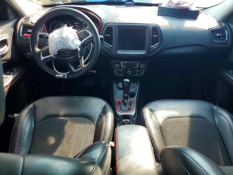 66192296 :رقم المزاد ، 3C4NJDDB4JT457159 vin ، 2018 Jeep Compass مزاد بيع
