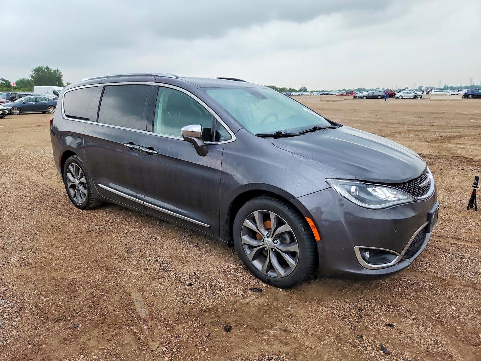 Продажа на аукционе авто 2018 Chrysler Pacifica, vin: 2C4RC1GG4JR334014, номер лота: 64970176