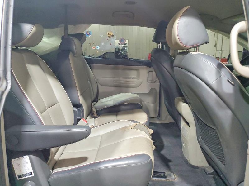 63656356 :رقم المزاد ، KNDMB5C17H6336220 vin ، 2017 Kia Sedona مزاد بيع