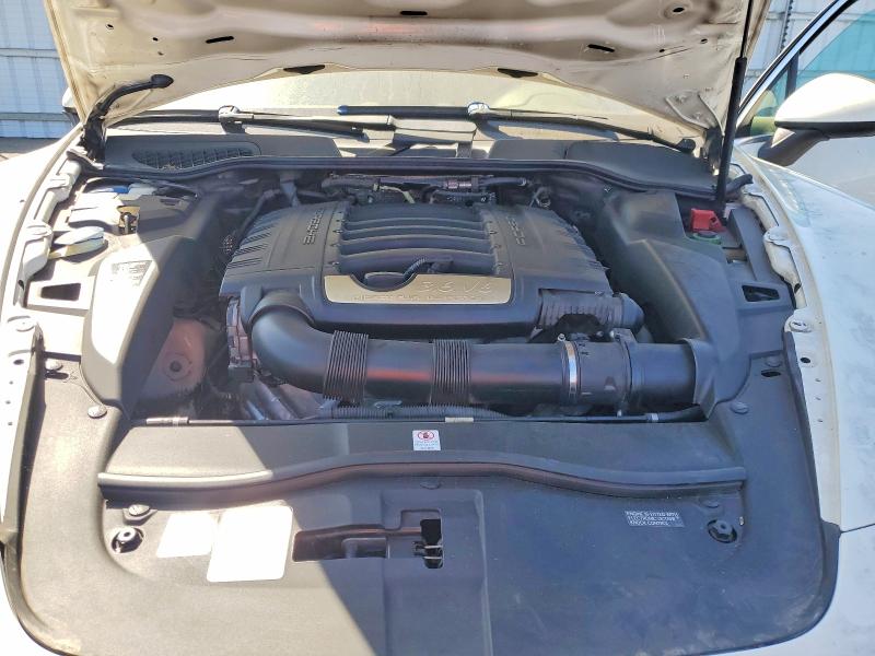 63900146 :رقم المزاد ، WP1AA2A26BLA09718 vin ، 2011 Porsche Cayenne 4d مزاد بيع
