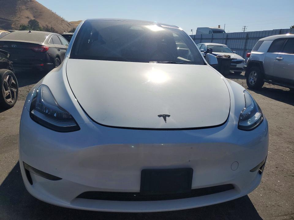 Продажа на аукционе авто 2023 Tesla Model Y, vin: 7SAYGDEEXPA153779, номер лота: 63338706
