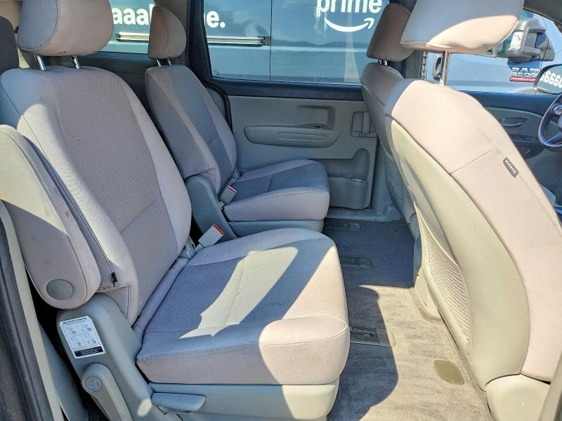 65019226 :رقم المزاد ، KNDMB5C17H6300883 vin ، 2017 Kia Sedona مزاد بيع
