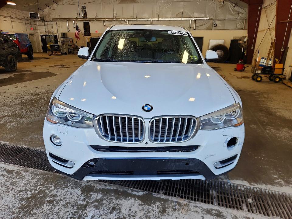 63716086 :رقم المزاد ، 5UXWX7C52F0K31351 vin ، 2015 Bmw X3 مزاد بيع