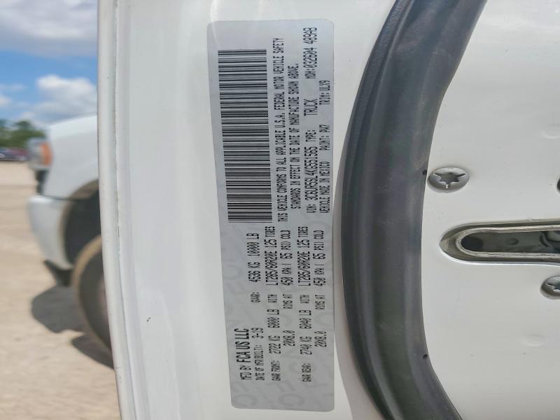64189106 :رقم المزاد ، 3C6UR5SL4KG551565 vin ، 2019 Ram 2500 مزاد بيع