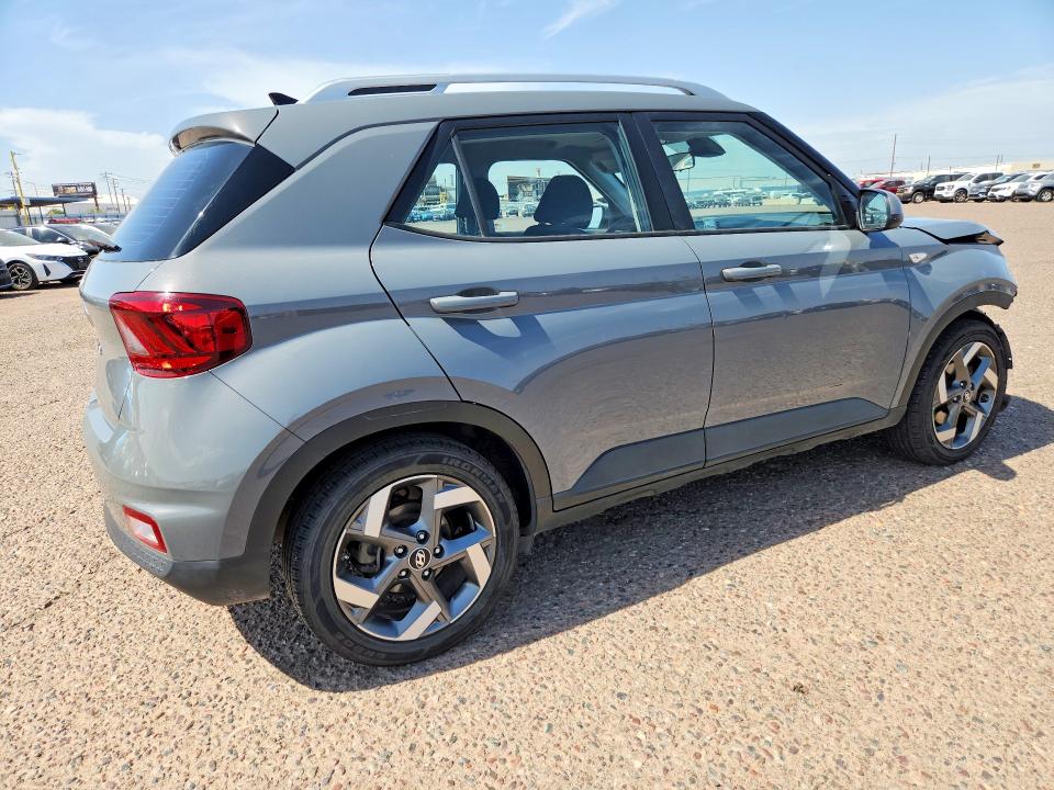 64053656 :رقم المزاد ، KMHRC8A35MU114009 vin ، 2021 Hyundai Venue مزاد بيع
