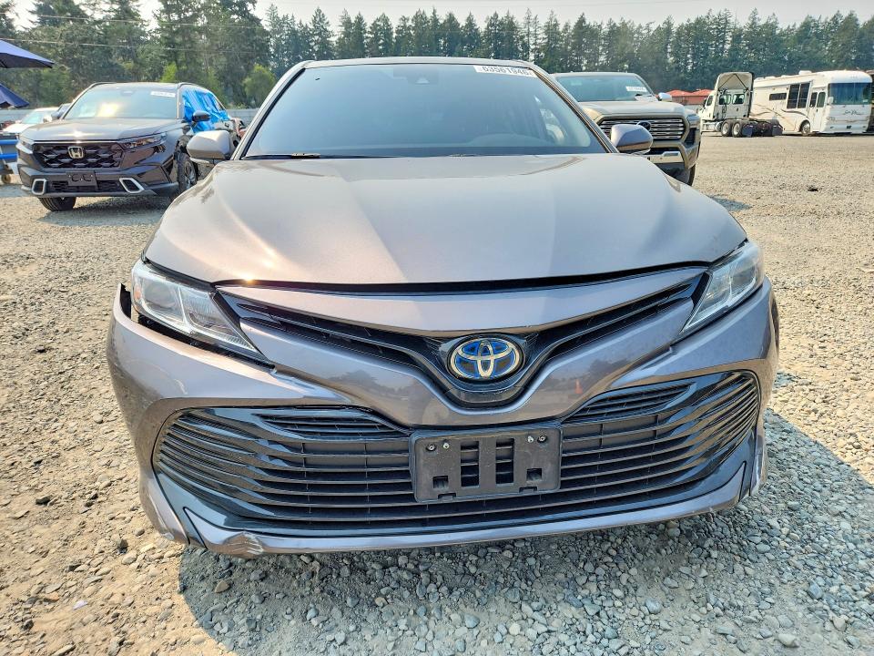2019 Toyota Camry მანქანა იყიდება აუქციონზე, vin: 4T1B31HK5KU516938, აუქციონის ნომერი: 63561946