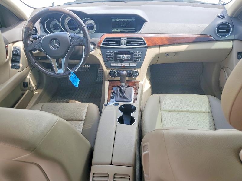 65921846 :رقم المزاد ، WDDGF8AB1EG236740 vin ، 2014 Mercedes-benz C مزاد بيع