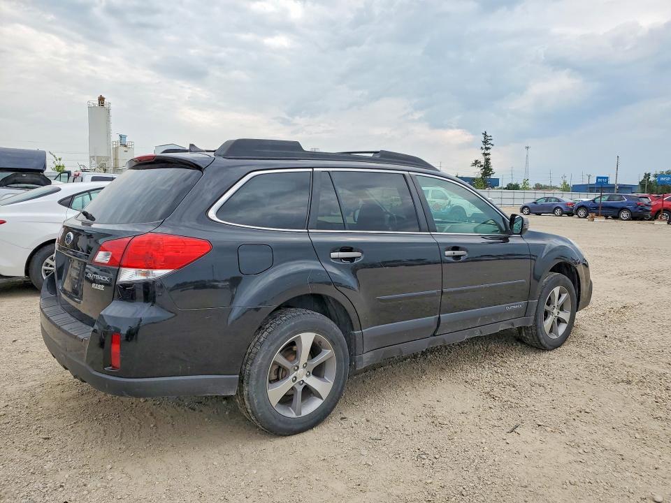 Продажа на аукционе авто 2013 Subaru Outback, vin: 4S4BRCSC2D3285565, номер лота: 63672786