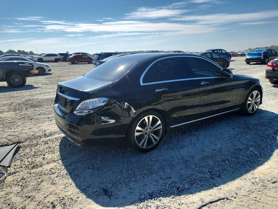 2017 Mercedes-benz C მანქანა იყიდება აუქციონზე, vin: 55SWF4JB1HU222851, აუქციონის ნომერი: 66163956