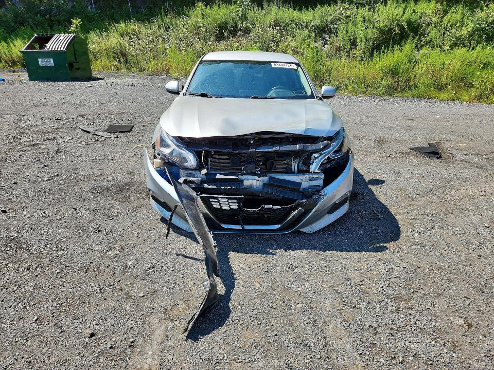 63404726 :رقم المزاد ، 1N4BL4BVXLC194318 vin ، 2020 Nissan Altima مزاد بيع