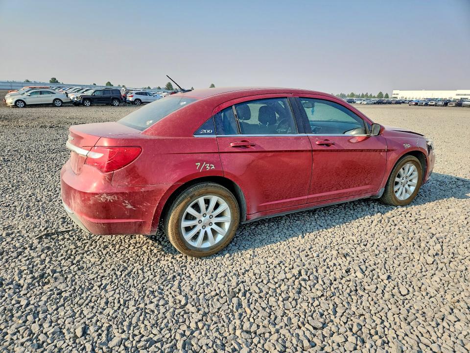 64090046 :رقم المزاد ، 1C3CCBBB6CN288231 vin ، 2012 Chrysler 200 مزاد بيع