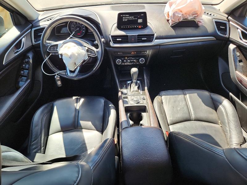 Продаж на аукціоні авто 2018 Mazda 3, vin: 3MZBN1L34JM198678, номер лоту: 67307186