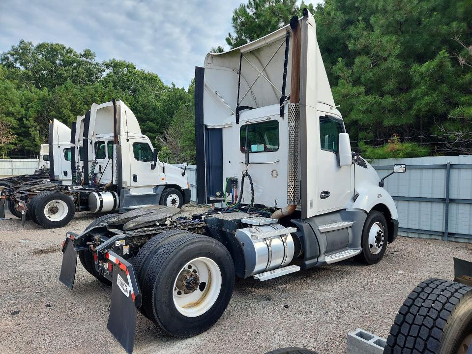 61968616 :رقم المزاد ، 1XKYA48X0JJ204290 vin ، 2018 Kenworth T680 مزاد بيع