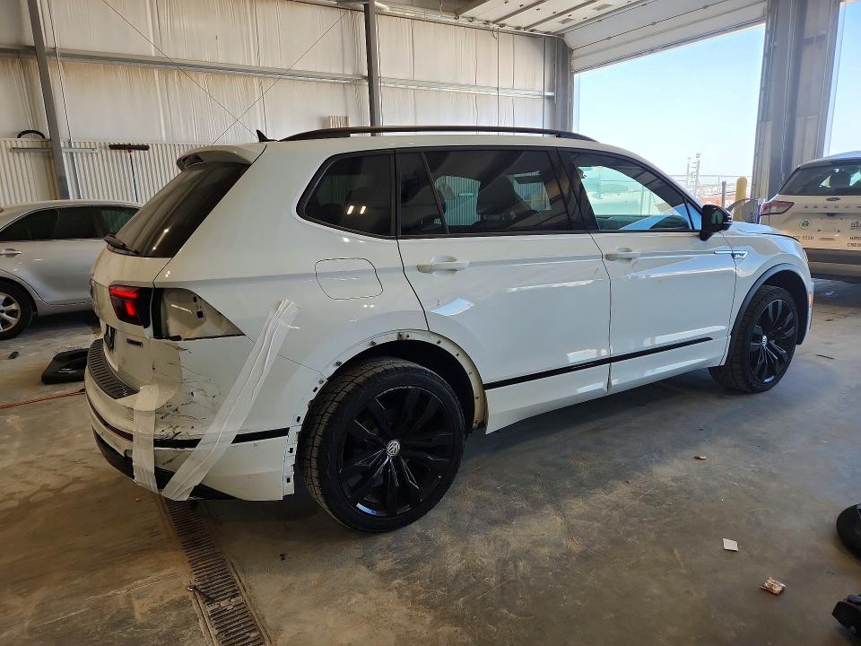 Продажа на аукционе авто 2021 Volkswagen Tiguan, vin: 3VV2B7AX4MM024510, номер лота: 65197316