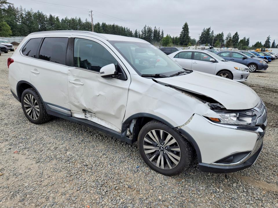 Продажа на аукционе авто 2019 Mitsubishi Outlander, vin: JA4AD3A36KZ014867, номер лота: 64461696