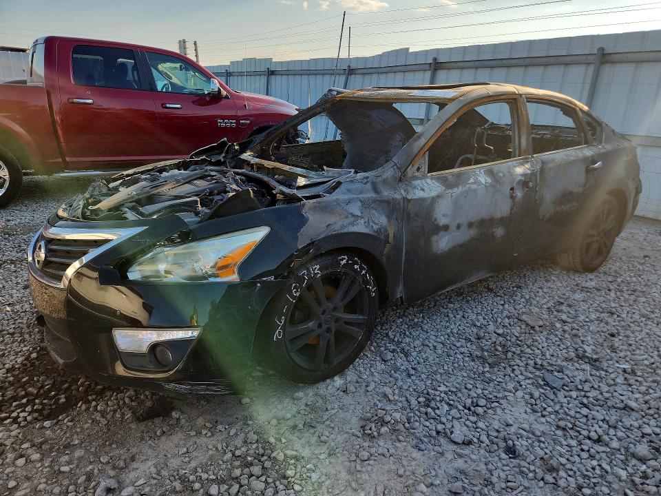 Auction sale of the 2015 Nissan Altima, vin: 1N4BL3AP2FC487535, lot number: 63554816
