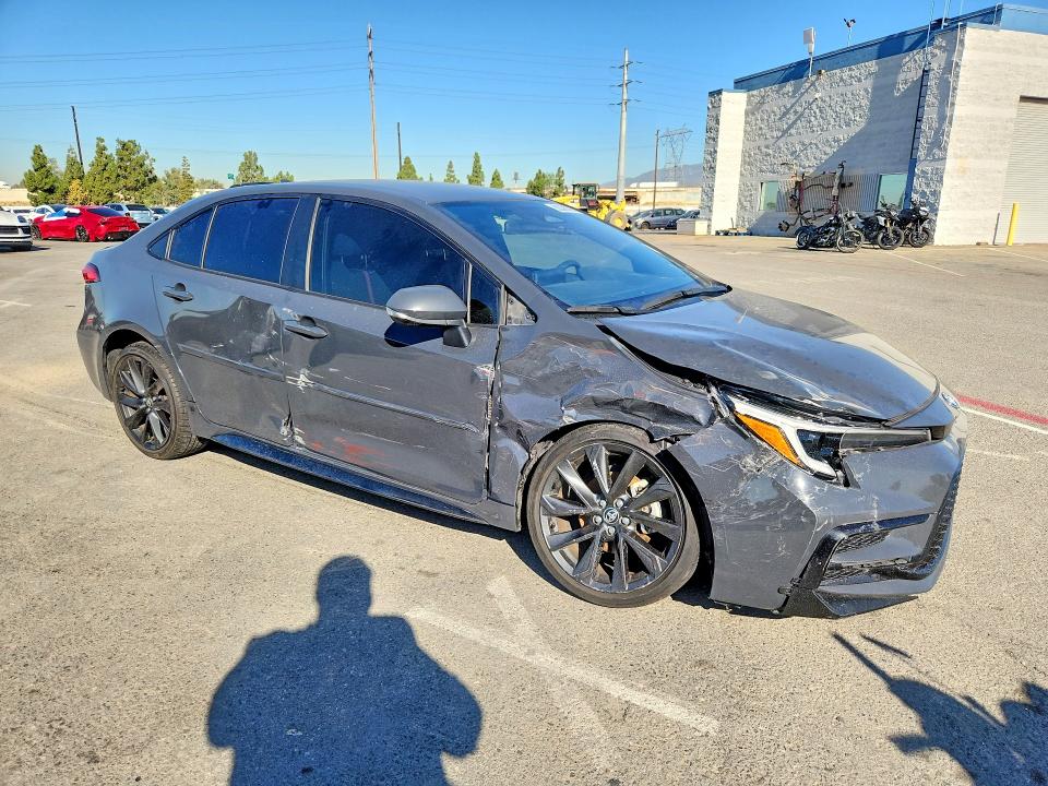 2024 Toyota Corolla Hybrid მანქანა იყიდება აუქციონზე, vin: JTDBCMFE3R3058948, აუქციონის ნომერი: 65539036