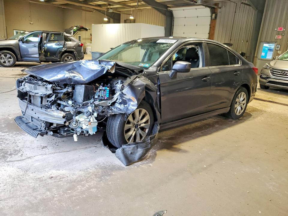 2017 Subaru Legacy მანქანა იყიდება აუქციონზე, vin: 4S3BNAC63H3041880, აუქციონის ნომერი: 63799956