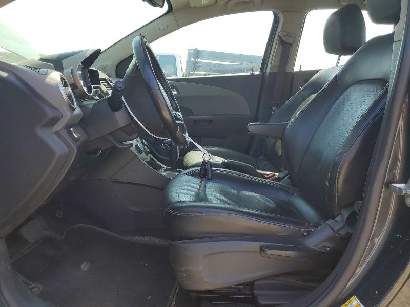 66486526 :رقم المزاد ، 1G1JE5SB6G4146190 vin ، 2016 Chevrolet Sonic مزاد بيع