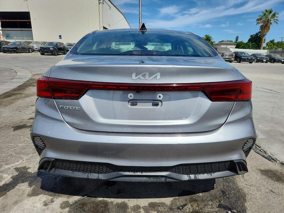 2023 Kia Forte მანქანა იყიდება აუქციონზე, vin: 3KPF24ADXPE651800, აუქციონის ნომერი: 66700836
