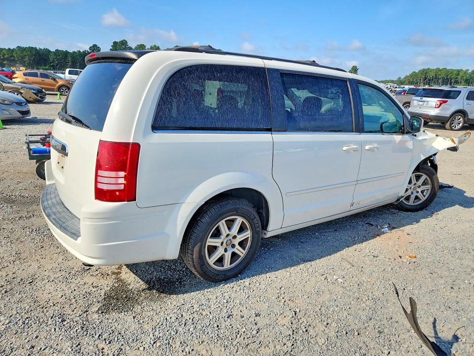 Продажа на аукционе авто 2008 Chrysler Town & Country, vin: 2A8HR54P68R713718, номер лота: 64426326