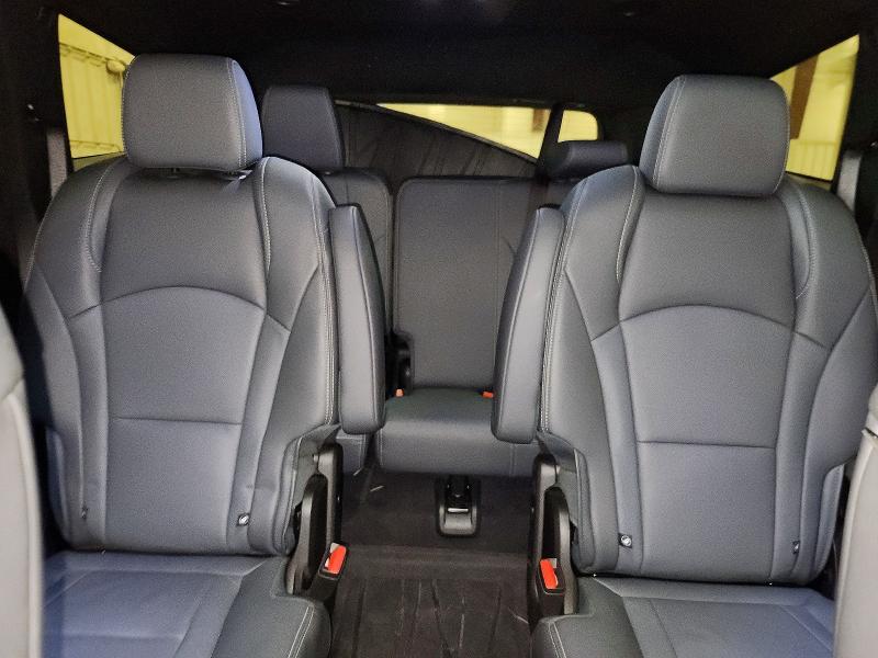 Продажа на аукционе авто 2023 Buick Enclave, vin: 5GAEVAKW0PJ255980, номер лота: 66176106