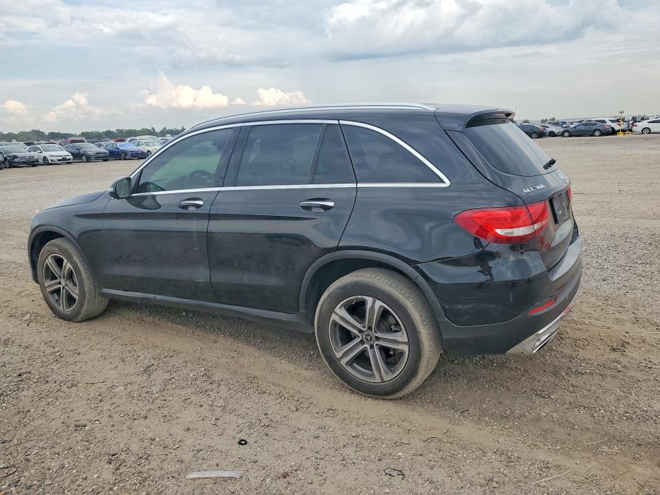 2017 Mercedes-benz Glc მანქანა იყიდება აუქციონზე, vin: WDC0G4JB7HF130623, აუქციონის ნომერი: 67095526