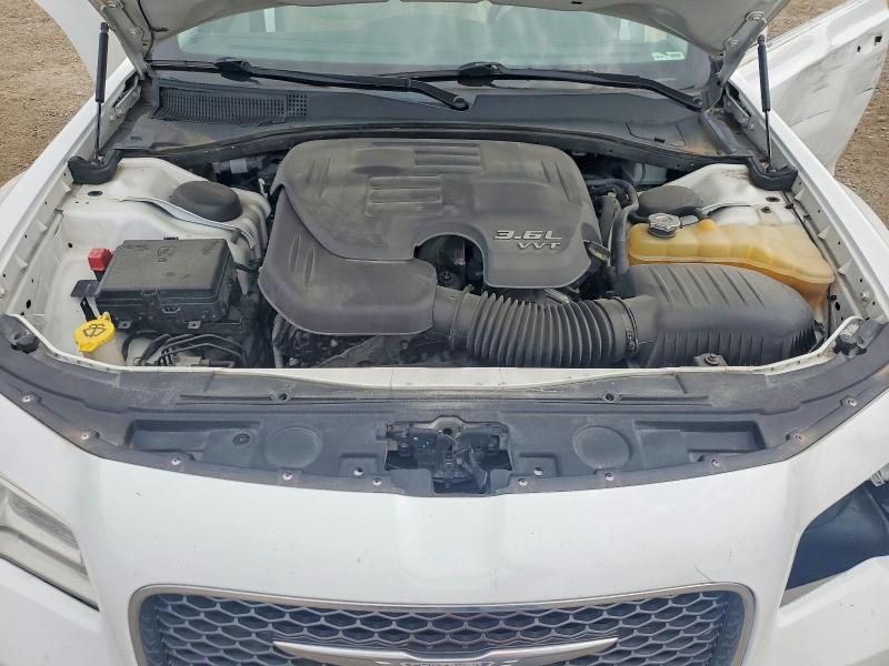 Aukcja sprzedaży 2016 Chrysler 300c, vin: 2C3CCAKG9GH235687, numer aukcji: 65898326
