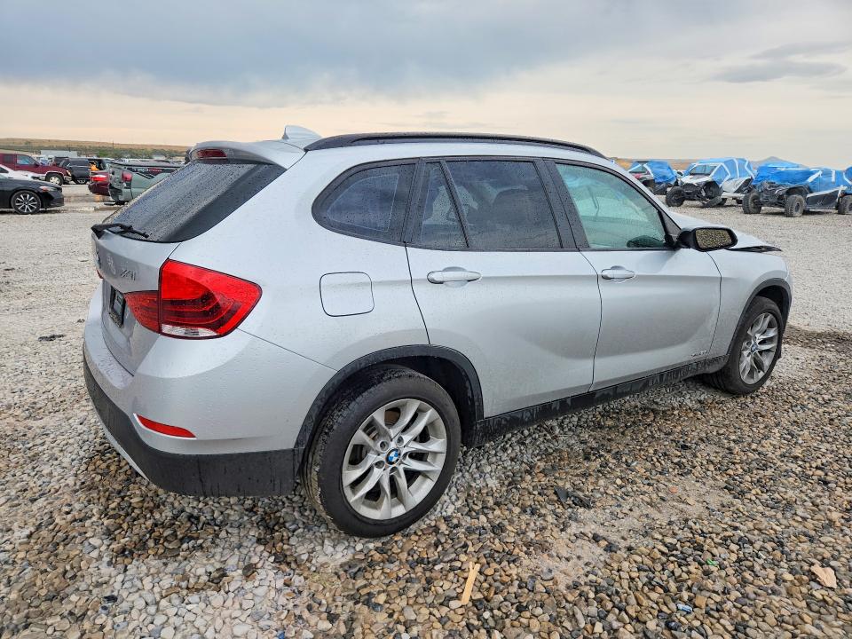 2015 Bmw X1 მანქანა იყიდება აუქციონზე, vin: WBAVL1C56FVY33739, აუქციონის ნომერი: 67198766