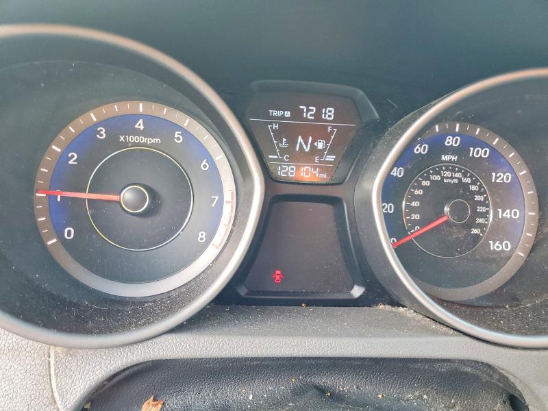 2015 Hyundai Elantra მანქანა იყიდება აუქციონზე, vin: KMHDH4AE9FU228247, აუქციონის ნომერი: 61449056