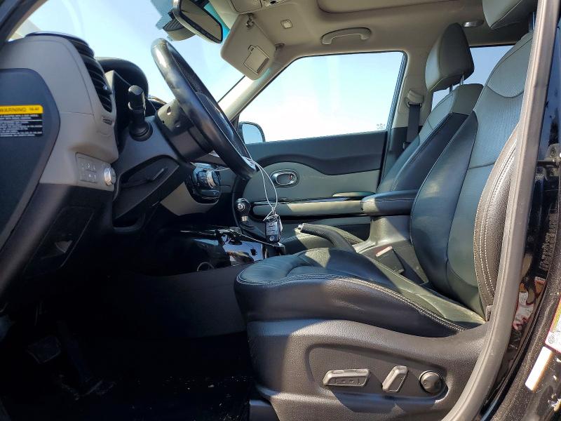 Продаж на аукціоні авто 2018 Kia Soul, vin: KNDJP3A51J7516596, номер лоту: 64289066