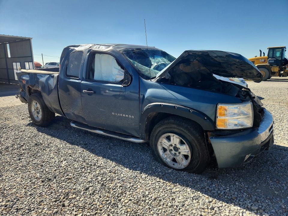 65052386 :رقم المزاد ، 1GCRKSE30BZ221418 vin ، 2011 Chevrolet Silverado مزاد بيع
