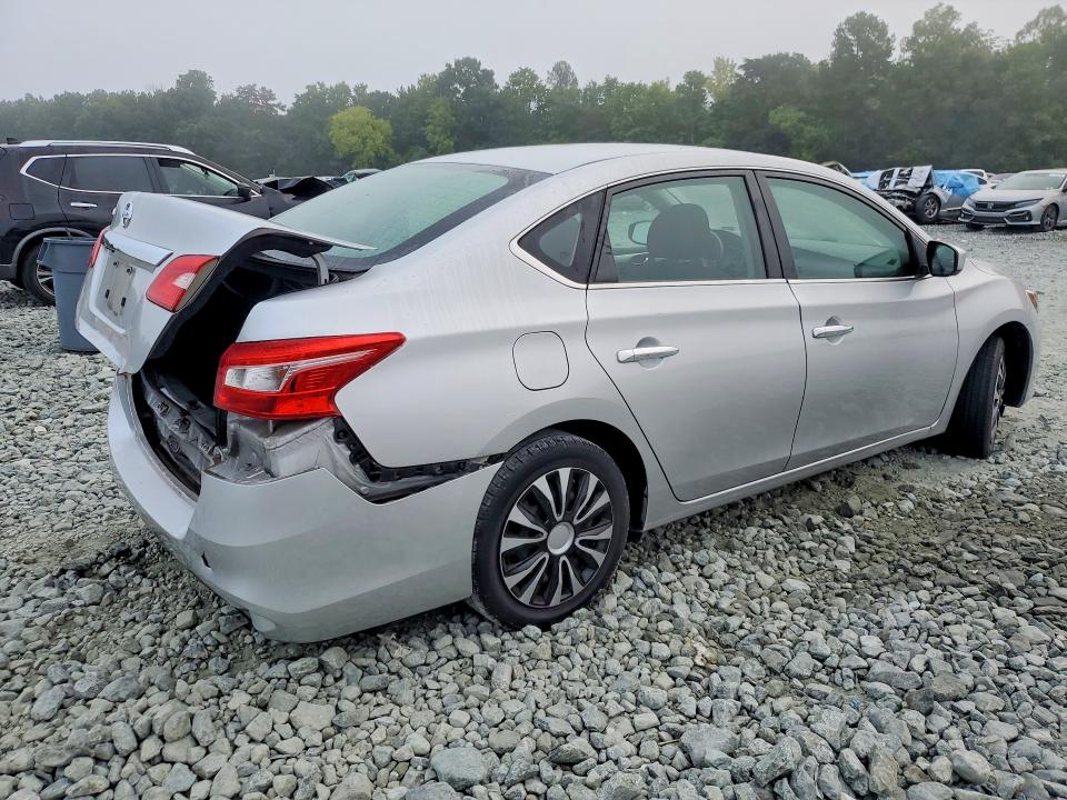 67014166 :رقم المزاد ، 3N1AB7AP5KY206610 vin ، 2019 Nissan Sentra مزاد بيع