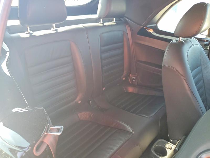 65079836 :رقم المزاد ، 3VW7S7AT0EM808005 vin ، 2014 Volkswagen Beetle مزاد بيع