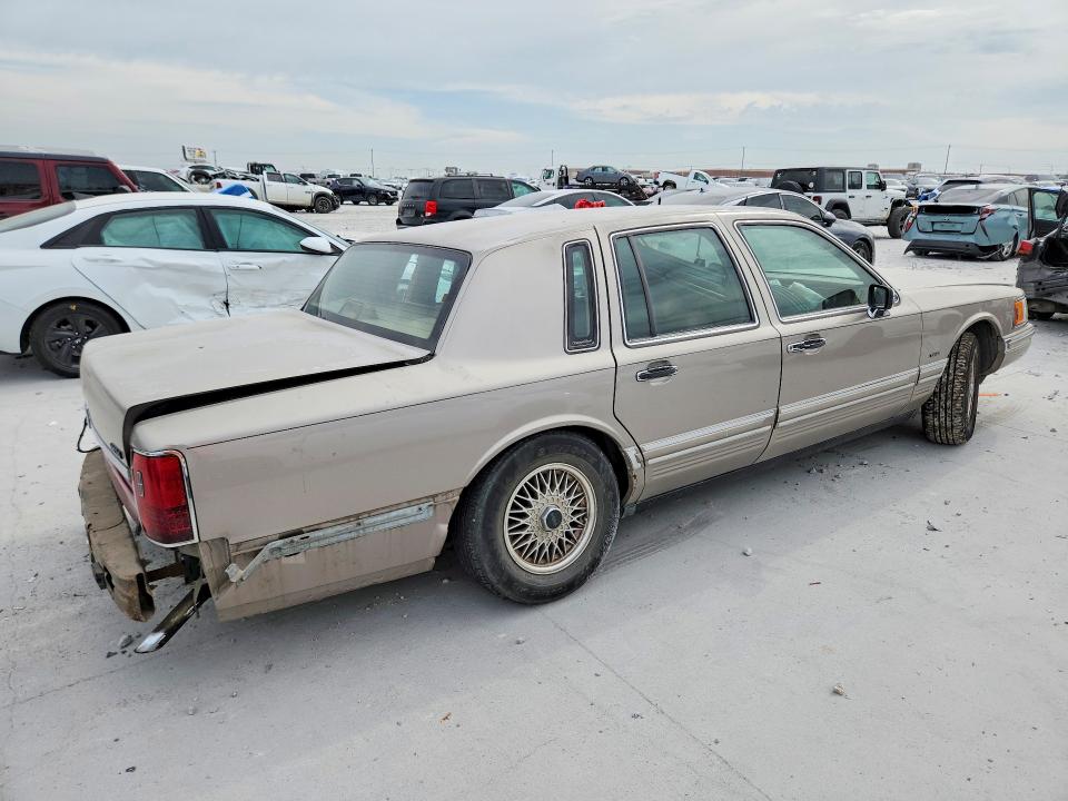 1994 Lincoln Town Car მანქანა იყიდება აუქციონზე, vin: 1LNLM82W3RY647410, აუქციონის ნომერი: 65413366